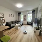 Tiffany's House كارلوفي فاري